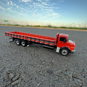 Miniatura Mercedes-Benz L-1113 Truck – Escala 1/12
